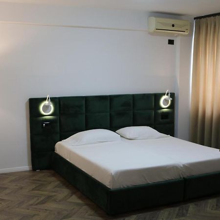 Hotel Lido Δυρράχιο Εξωτερικό φωτογραφία