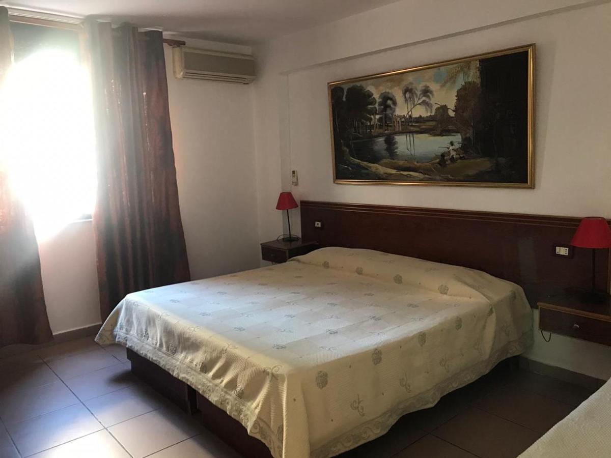 Hotel Lido Δυρράχιο Εξωτερικό φωτογραφία