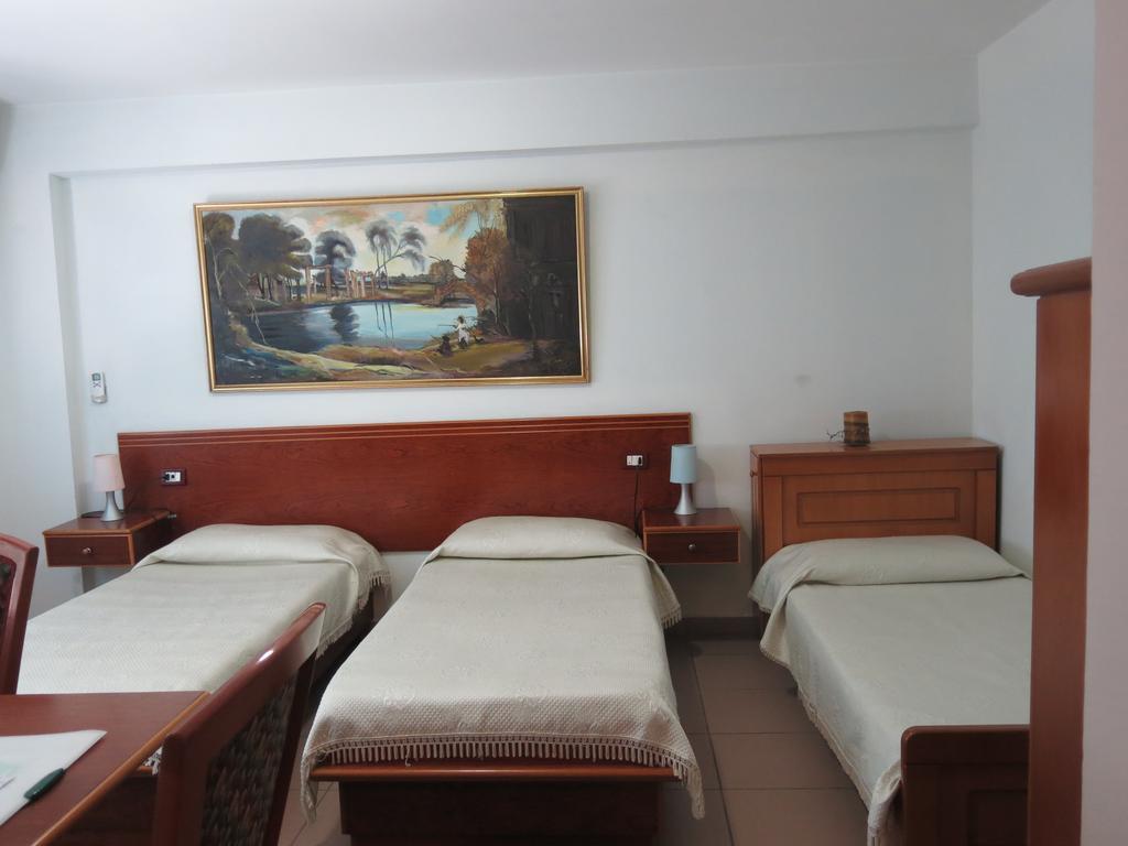Hotel Lido Δυρράχιο Εξωτερικό φωτογραφία